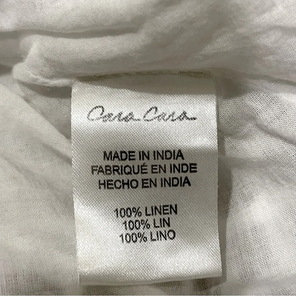 Cara Cara Avery White Mini Skirt Size Medium - Picture 5 of 6